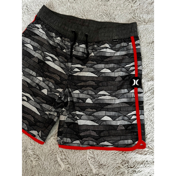 Hurley Phantom BoardShorts Neon Orange/Red Trim and Black/Grey Pattern Youth XL - Picture 5 of 5